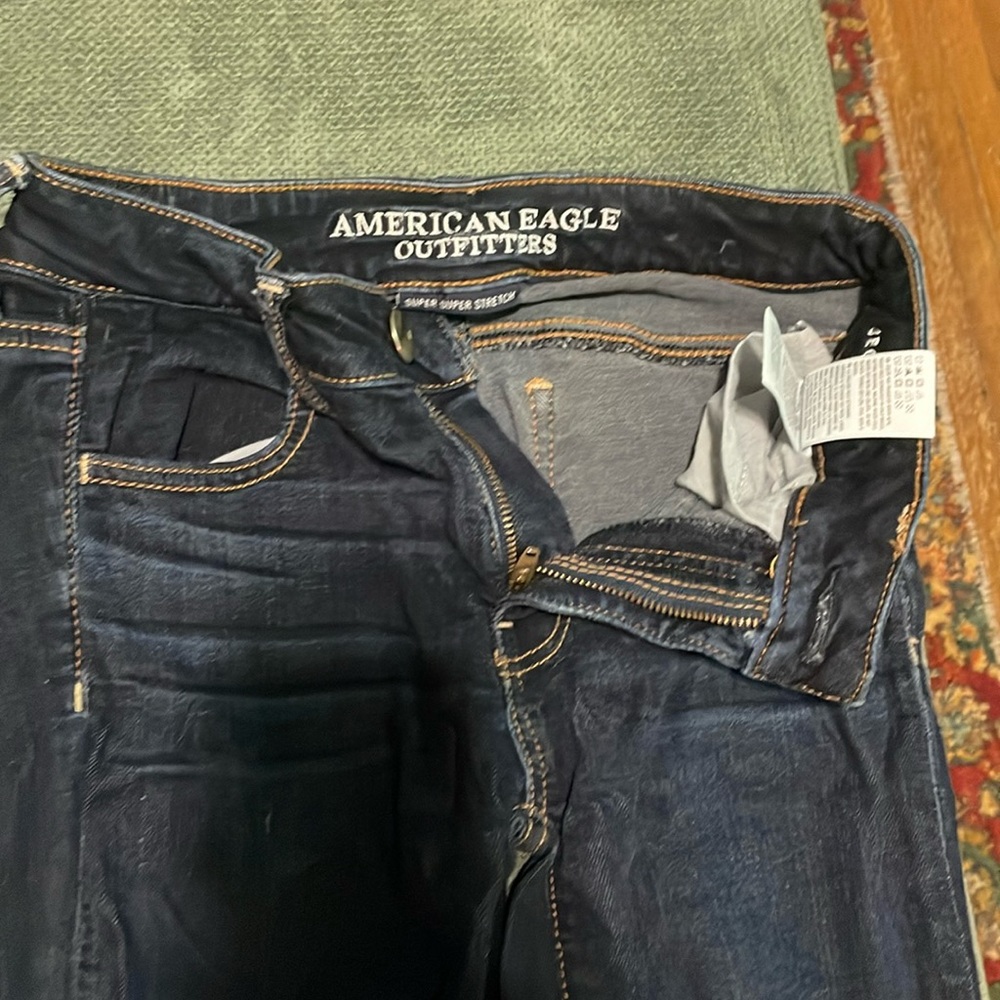 American Eagle Outfitters Dark Blue Skinny Jegging size 2